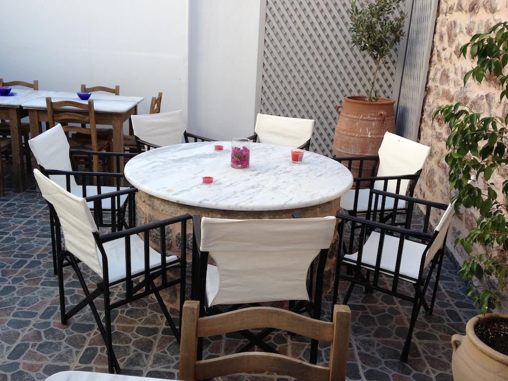 Guesthouse Alexandra Hydra  Exterior foto