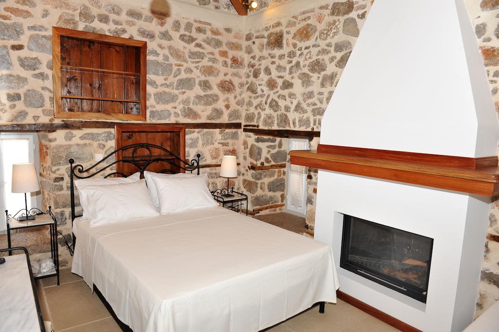 Guesthouse Alexandra Hydra  Exterior foto