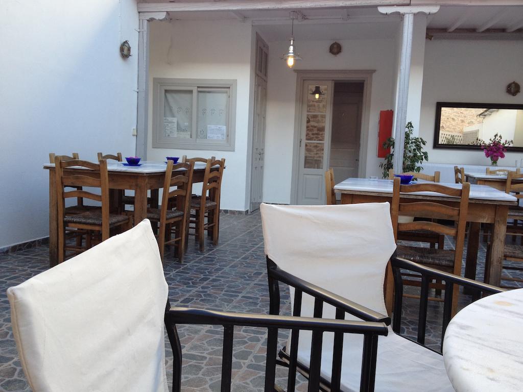 Guesthouse Alexandra Hydra  Exterior foto