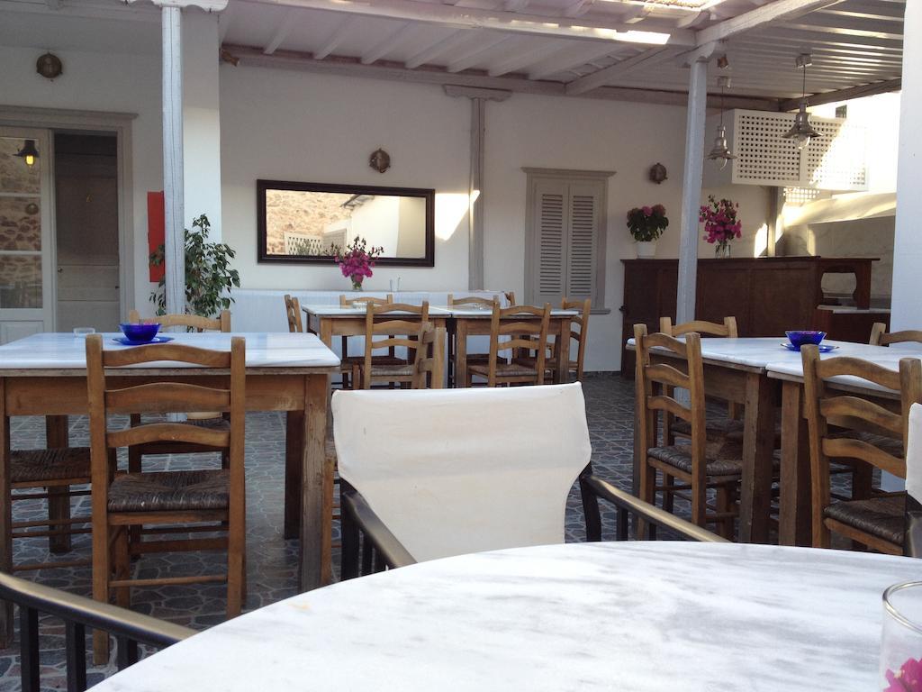Guesthouse Alexandra Hydra  Exterior foto